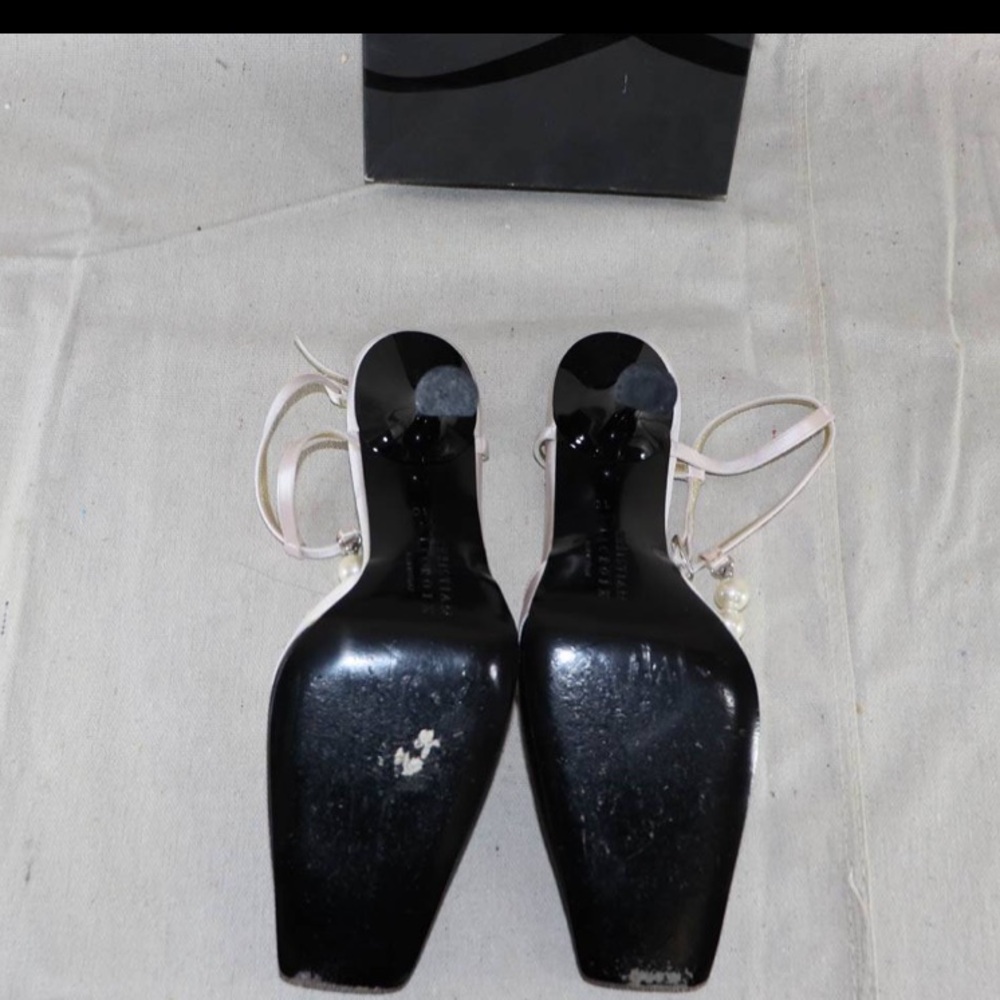 Christian Lacroix satin beaded t-strap pumps sz 10 - Picture 3 of 4